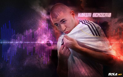 满贯体育动态-丹麦队后防铁闸克里斯滕森稳如泰山