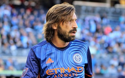 满贯体育热评-伊尔迪丝·森拉尔又晒夺冠瞬间